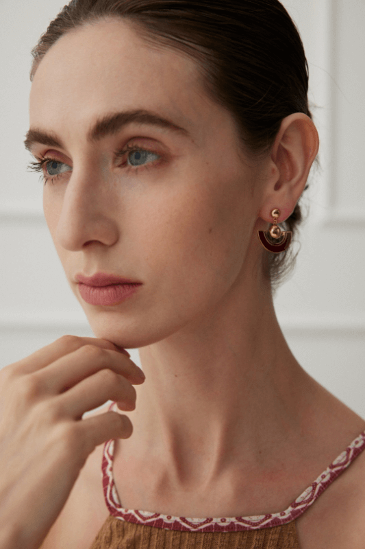 Esterella Fannie范尼Red半圈古典耳環