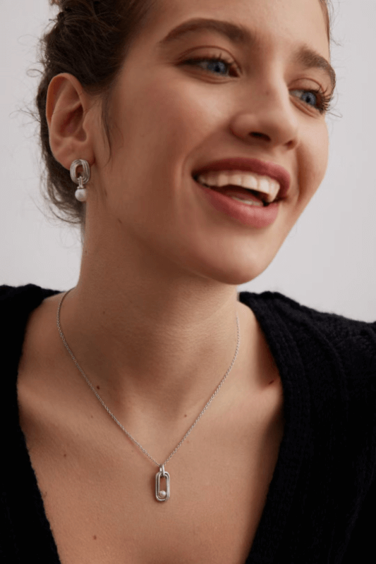 Esterella 橢圓古典天然珍珠項鍊