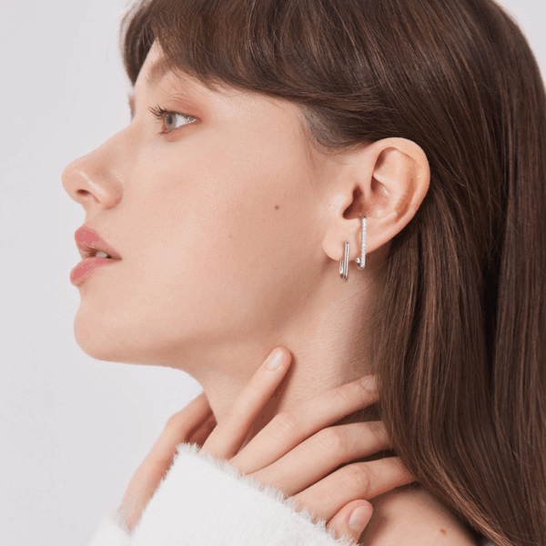 Esterella 浪漫經典莫桑石U形純銀耳環